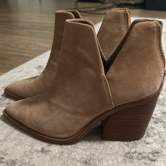 Vince Camuto Ankle Booties - Picture 3 of 7
